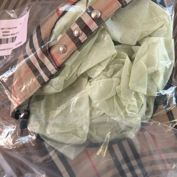 burberry TB check baseball cap - Picture 6 of 6